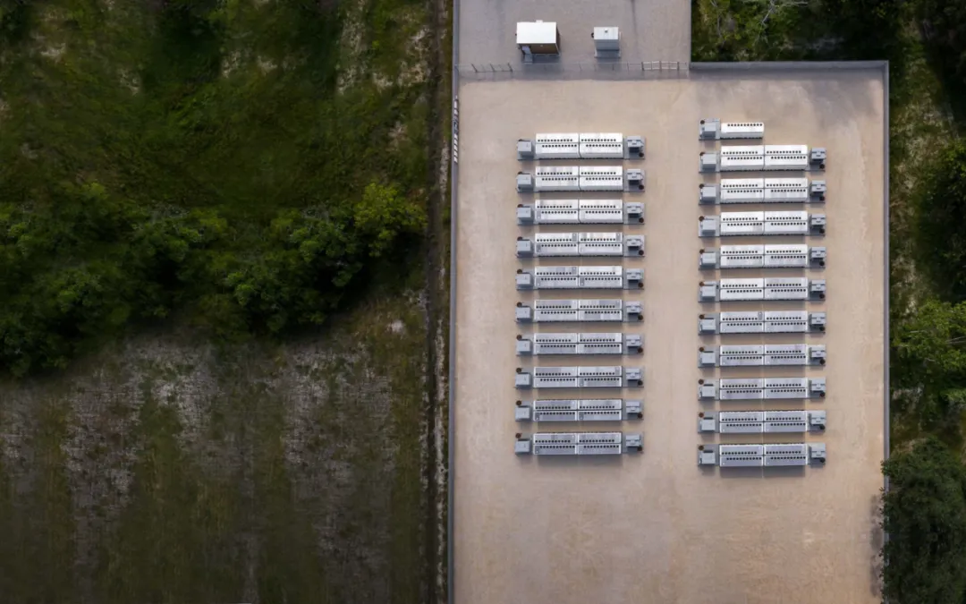 特斯拉十周年：上海储能超等工厂开工，妄想年产1万台商用储能电池